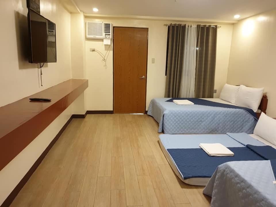 La Primera Grande Beach Resort Roxas  Екстериор снимка